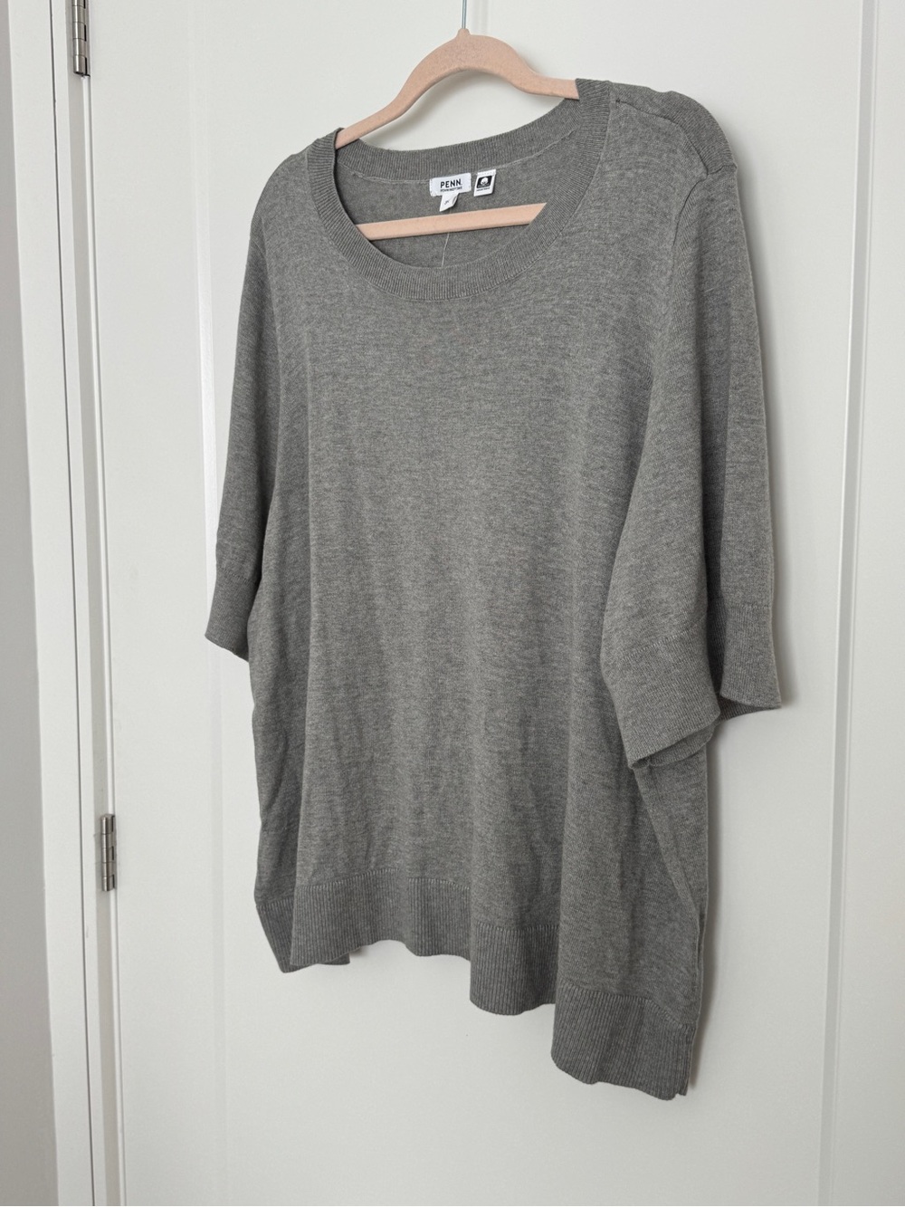 Penningtons Gray Crew Neck Women's Knit Sweater